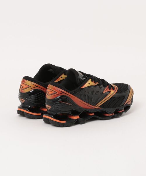 MIZUNO（ミズノ　）の「【Mizuno】D1GA260402 WAVE PROPHECY LS（スニーカー・メンズ・レッド・26.5/27/28/27.5）」の2枚目の写真