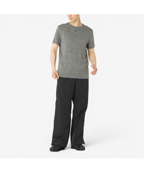 Reebok（リーボック）の「トレイン メランジ テック Tシャツ / ID TRAIN MELANGE TECH TEE（Tシャツ/カットソー・メンズ・グレー/ブラック・X-LARGE/SMALL/MEDIUM/LARGE）」の11枚目の写真