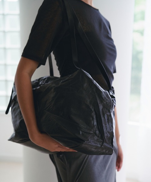SOEMIN(ソミン)の「Light big bag/ライトビッグショルダーバッグ(ショルダーバッグ・レディース・ブラック・FREE)」の1枚目の写真