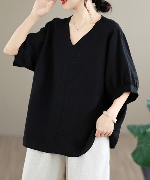 ONEP STAR（ワンピスター）の「刺繍風Vネック半袖トップス（シャツ/ブラウス・レディース・ブラック/ホワイト/グリーン/ブルー・FREE）」の12枚目の写真