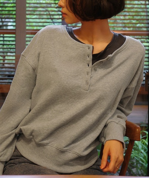 callautia（カラウティア）の「ヘンリーネックスウェットトップス+シアーカットソー set（スウェット・レディース・ネイビー/グレー/ブラウン・SMALL/LARGE/X-LARGE/MEDIUM）」の13枚目の写真