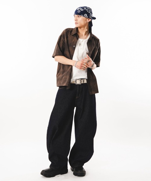 SHORT ROUND(ショートラウンド)の「SHORT ROUND/【26年春夏新作】カーブデニムパンツ(デニムパンツ・メンズ・インディゴブルー/グレー/ブラック系3・LARGE/MEDIUM)」の4枚目の写真