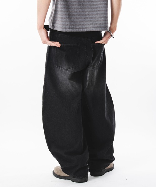 SHORT ROUND(ショートラウンド)の「SHORT ROUND/【26年春夏新作】カーブデニムパンツ(デニムパンツ・メンズ・インディゴブルー/グレー/ブラック系3・LARGE/MEDIUM)」の17枚目の写真