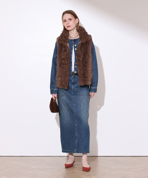 allureville(アルアバイル)の「デニムノーカラージャケット(ノーカラージャケット・レディース・インディゴブルー・2/1)」の7枚目の写真