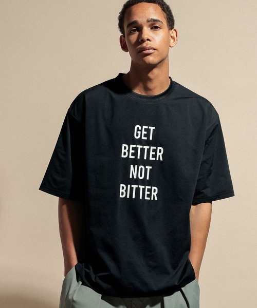 NUMERALS（ヌメラルズ）の「[NUMERALS]MESSAGE PRINT SHORT SLEEVE T-SHIRT（Tシャツ/カットソー・メンズ・ホワイト/キャメル/ブラック・LARGE/MEDIUM）」の3枚目の写真