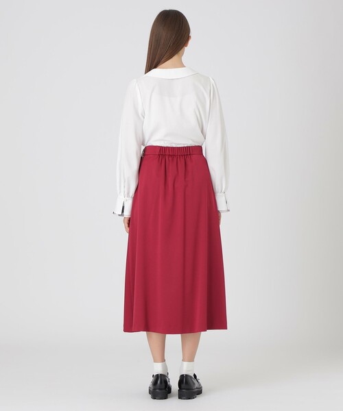 BLUE LABEL CRESTBRIDGE(ブルーレーベルクレストブリッジ)の「マットサテンアシンメトリースカート(スカート・レディース・ブラック/ホワイト/レッド・36/38)」の22枚目の写真