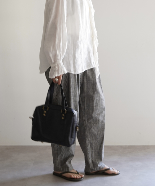 JOURNAL STANDARD LUXE(ジャーナルスタンダード ラックス)の「CLアムンゼン タックテーパーパンツ(その他パンツ・レディース・ブラックミックス/ブラック系その他・FREE)」の7枚目の写真