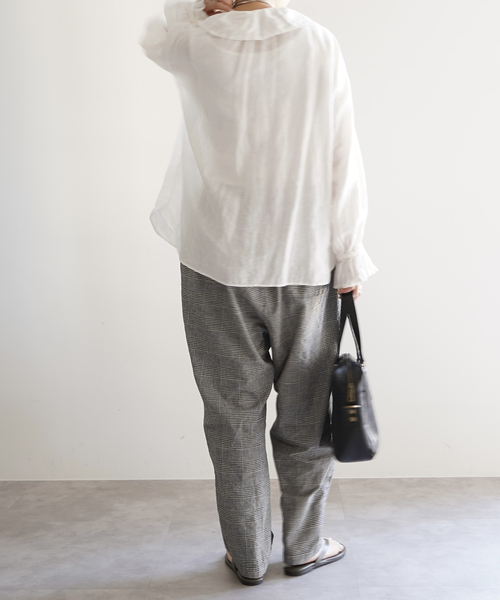 JOURNAL STANDARD LUXE(ジャーナルスタンダード ラックス)の「CLアムンゼン タックテーパーパンツ(その他パンツ・レディース・ブラックミックス/ブラック系その他・FREE)」の8枚目の写真
