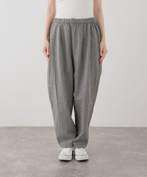 JOURNAL STANDARD LUXE(ジャーナルスタンダード ラックス)の「CLアムンゼン タックテーパーパンツ(その他パンツ・レディース・ブラックミックス/ブラック系その他・FREE)」の9枚目の写真