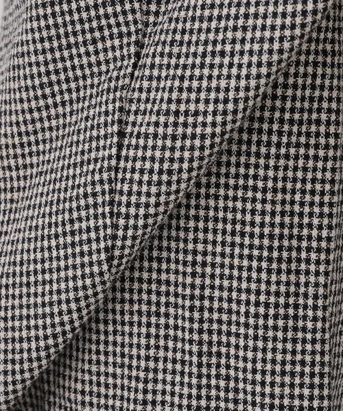 JOURNAL STANDARD LUXE(ジャーナルスタンダード ラックス)の「CLアムンゼン タックテーパーパンツ(その他パンツ・レディース・ブラックミックス/ブラック系その他・FREE)」の17枚目の写真