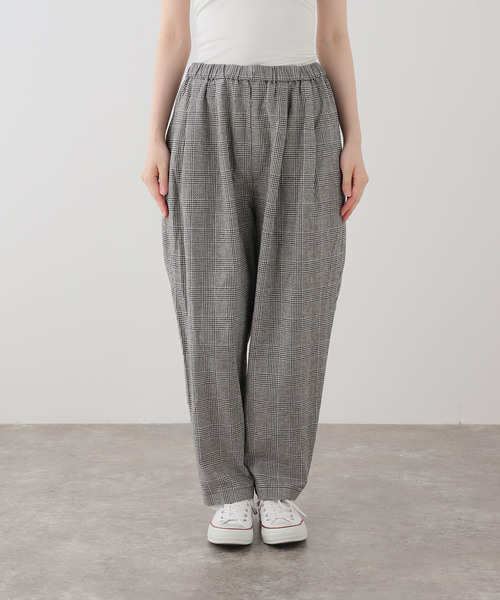 JOURNAL STANDARD LUXE(ジャーナルスタンダード ラックス)の「CLアムンゼン タックテーパーパンツ(その他パンツ・レディース・ブラックミックス/ブラック系その他・FREE)」の18枚目の写真