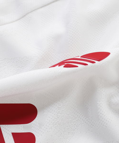 adidas(アディダス)の「【adidas / アディダス】LFC FBLI リヴァプールFCアウェイオーセンティックL/(Tシャツ/カットソー・メンズ・ホワイト・XXX-LARGE/XX-LARGE/X-LARGE/LARGE/MEDIUM)」の3枚目の写真