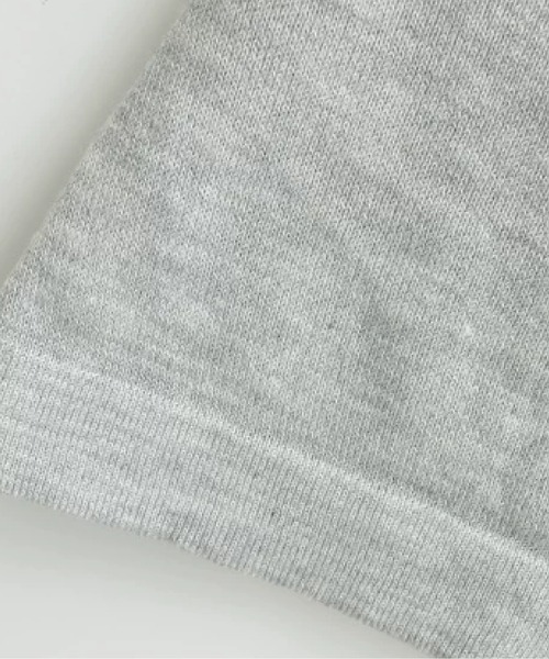 LA POMME petit(ラポミ・プチ)の「Ballet Ruffle Off-Shoulder Top/バレエラッフルオフショルダートップス(Tシャツ/カットソー・レディース・グレー/ホワイト/ライトグレー/グリーン・FREE)」の6枚目の写真