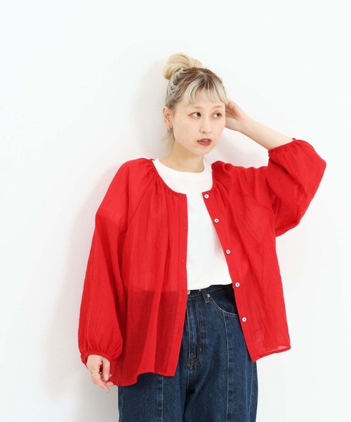 HEART MARKET(ハートマーケット)の「ふんわりシアーブラウス(シャツ/ブラウス・レディース・グレイッシュベージュ/グリーン/ブラック/レッド/チャコール・FREE)」の13枚目の写真