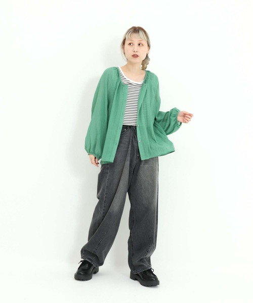 HEART MARKET(ハートマーケット)の「ふんわりシアーブラウス(シャツ/ブラウス・レディース・グレイッシュベージュ/グリーン/ブラック/レッド/チャコール・FREE)」の16枚目の写真