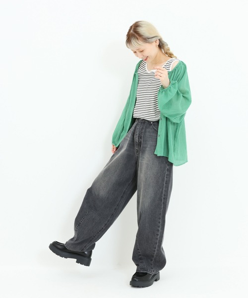 HEART MARKET(ハートマーケット)の「ふんわりシアーブラウス(シャツ/ブラウス・レディース・グレイッシュベージュ/グリーン/ブラック/レッド/チャコール・FREE)」の17枚目の写真