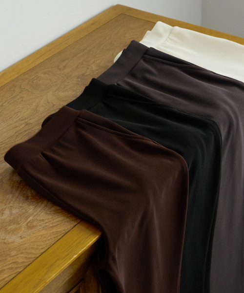 Aunely（オーネリー）の「【Aunely】美シルエットフレアパンツ＜YOSOOIシリーズ＞（その他パンツ・レディース・チャコールグレー/ブラウン/ブラック/アイボリー・S/L/M）」の22枚目の写真