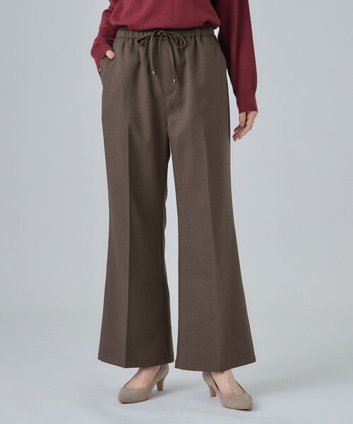 SHOO・LA・RUE（シューラルー）の「【S-LL】美脚見えが叶う センタープレスフレアパンツ（その他パンツ・レディース・ブラウン系/ダークグレー/ブラック・04/03/02/01）」の10枚目の写真