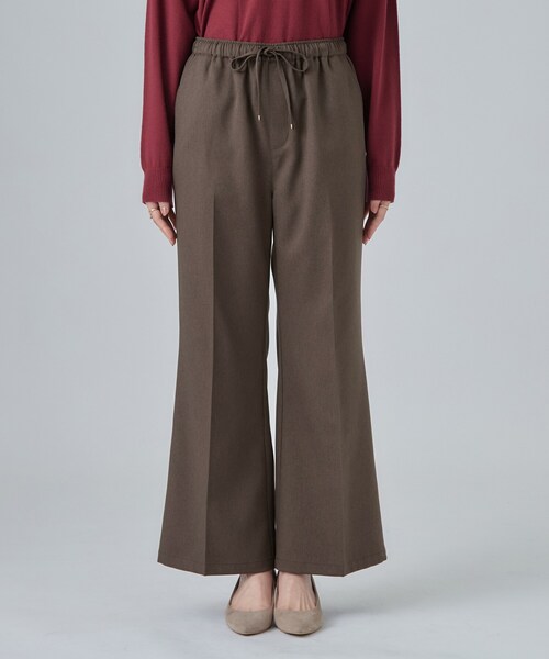 SHOO・LA・RUE（シューラルー）の「【S-LL】美脚見えが叶う センタープレスフレアパンツ（その他パンツ・レディース・ブラウン系/ダークグレー/ブラック・04/03/02/01）」の14枚目の写真