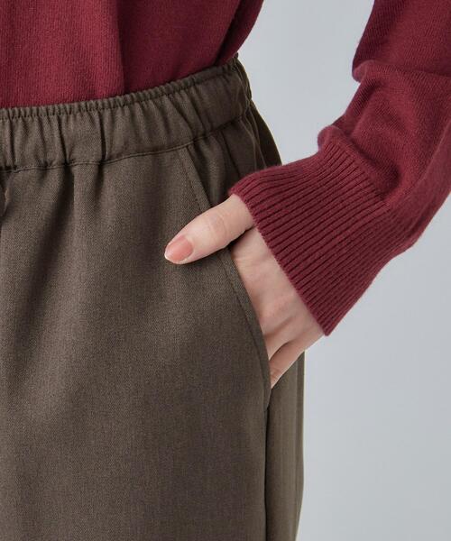 SHOO・LA・RUE（シューラルー）の「【S-LL】美脚見えが叶う センタープレスフレアパンツ（その他パンツ・レディース・ブラウン系/ダークグレー/ブラック・04/03/02/01）」の7枚目の写真