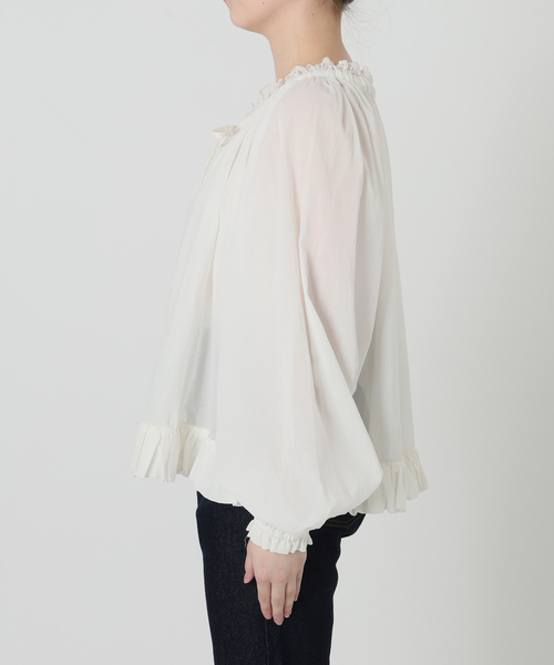 SLOBE IENA（スローブイエナ）の「crinkle crinkle crinkle SLOBE別注 レースギャザー2WAYブラウス（シャツ/ブラウス・レディース・ホワイト・FREE）」の10枚目の写真