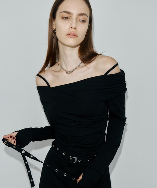 JOSE MOON(ジョゼムーン)の「OFF-SHOULDER DRAPE JERSEY DRESS/オフショルダードレープジャージドレス(ワンピース・レディース・ブラウン/ブラック・38/36)」の18枚目の写真