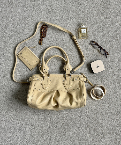 ASURA（アスラ）の「CITY BAG (BEIGE)（ショルダーバッグ・レディース・その他・OS）」の3枚目の写真