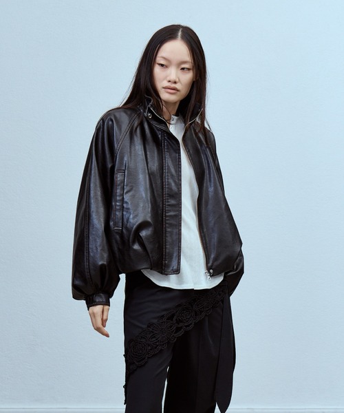 THINGS THAT MATTER（シングス ザット マター）の「FAUX LEATHER BALLOON BLOUSON / フェイクレザーバルーンブルゾン（ブルゾン・レディース・ダークブラウン/ブラック・FREE）」の12枚目の写真