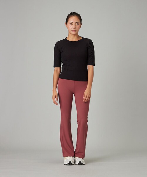 Chacott（チャコット）の「シアーワッフルハーフスリーブTシャツ（その他トップス・レディース・グレイッシュベージュ・M/L）」の4枚目の写真