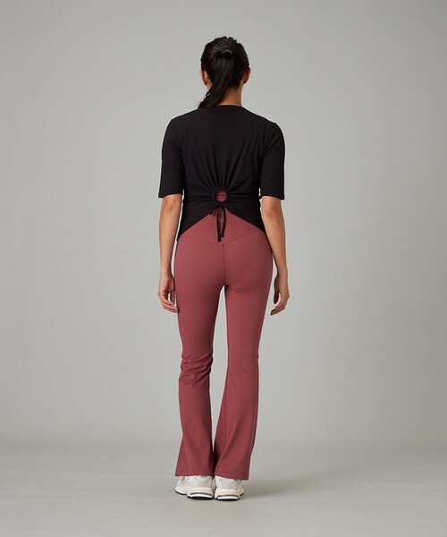 Chacott（チャコット）の「シアーワッフルハーフスリーブTシャツ（その他トップス・レディース・グレイッシュベージュ・M/L）」の5枚目の写真