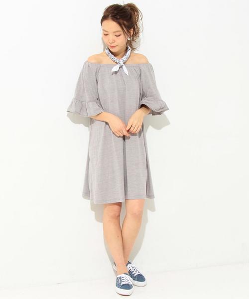 Another Edition（アナザーエディション）の「【WEB店舗限定】オフショルダーチュニックワンピース/ aeBFC オフショル チュニック OP◆（ワンピース・レディース・ブラック/ライトグレー/レッド・フリー）」の18枚目の写真