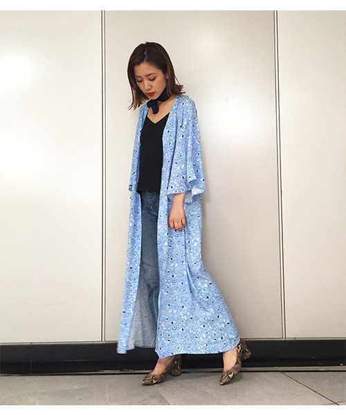 SLY(スライ)の「DIRNDL FLOWER GOWN(カーディガン/ボレロ・レディース・ライトブルー/ブラック/ワインレッド・FREE)」の1枚目の写真