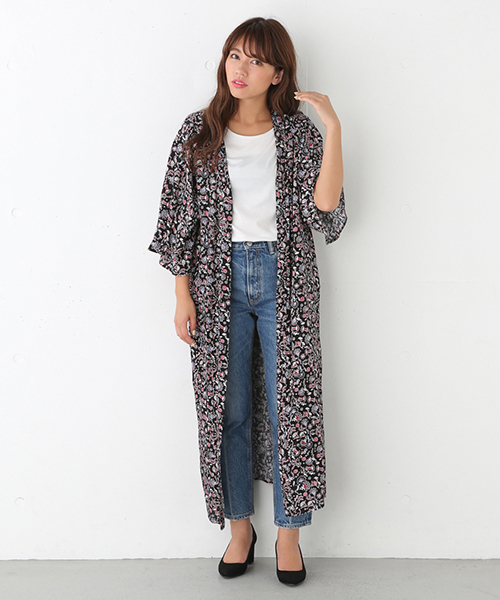 SLY(スライ)の「DIRNDL FLOWER GOWN(カーディガン/ボレロ・レディース・ライトブルー/ブラック/ワインレッド・FREE)」の2枚目の写真