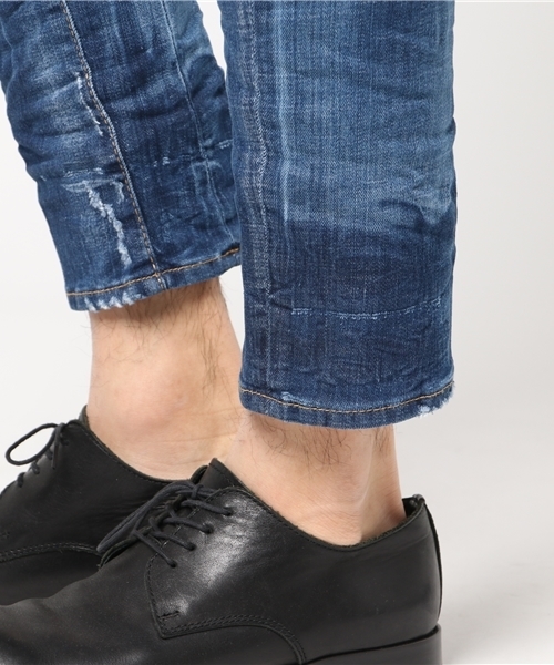 DSQUARED2（ディースクエアード）の「PANTS 5 POCKETS /TIDY BIKER JEAN /DARK RIPPED WASH（デニムパンツ・メンズ・インディゴブルー・46/44/50/48）」の8枚目の写真