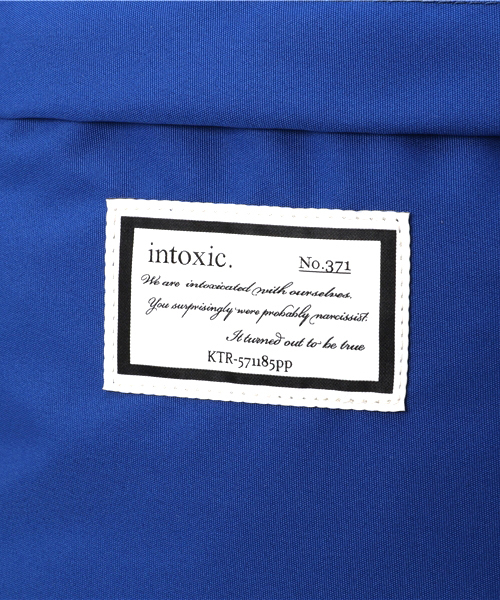 イントキシック　intoxic. No.371 リュック・バックパック　ベージュ イントキシック intoxic. No.371 リュック・バックパック