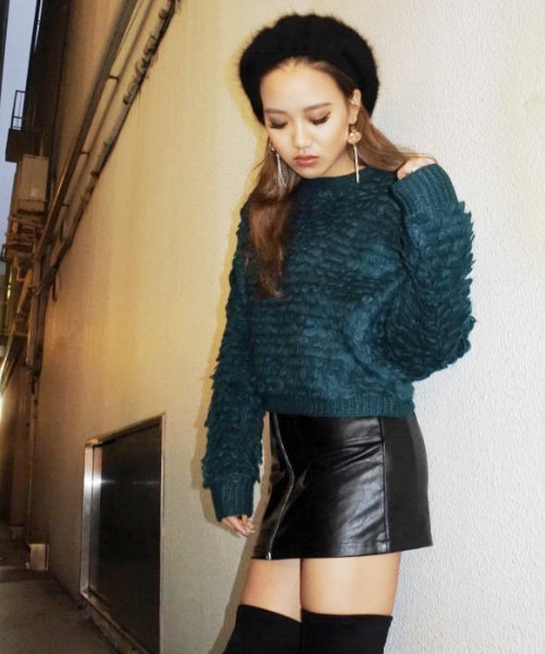 EGOIST(エゴイスト)の「ループ編みニットトップ(ニット/セーター・レディース・ブラック/グリーン/ベージュ/グレー・FREE)」の13枚目の写真