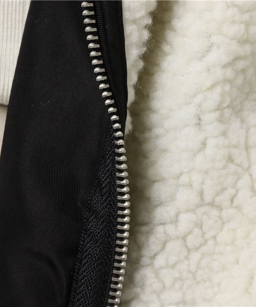 VENCEEXCHANGE（ヴァンスエクスチェンジ）の「ボアリバーシブルブルゾン               （ブルゾン・レディース・ホワイト/ブラック/オフホワイト・MEDIUM）」の6枚目の写真