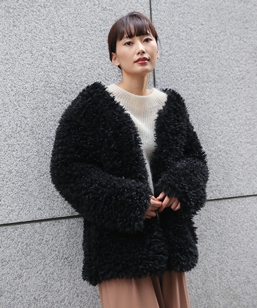 laboratory work(ラボラトリーワーク)の「プードルファーコート(その他アウター・レディース・ブラック/ピンク/グレー・MEDIUM)」の4枚目の写真