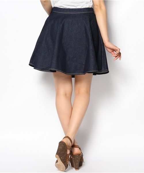 Kastane（カスタネ）の「【Kastane】デニムサーキュラーSK（スカート・レディース・サックスブルー/インディゴブルー/ホワイト/レッド/イエロー/グレー・FREE）」の14枚目の写真
