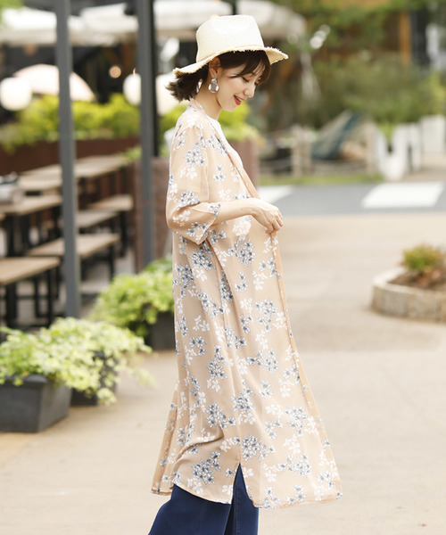 Girly Doll(ガーリードール)の「選べる着丈花柄UVケア マキシガウン シフォン(カーディガン/ボレロ・レディース・レッド系その他/ブラック系その他/グリーン系その他/ブルー系その他/イエロー系その他/ブラック系その他2/ブラック系その他3/ブルー系その他2/ホワイト系その他/ホワイト系その他4/ホワイト系その他6/ホワイト系その他3/ホワイト系その他5/ブラック系その他4/ブラック系その他5/ホワイト系その他2/グリーン/レオパード/ブルー系その他3/ベージュ系その他/ドット・M/L)」の12枚目の写真