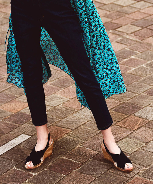 The Virgnia（ザ ヴァージニア）の「Calzanor スエードクロスラインジュートサンダル（サンダル・レディース・イエロー/ブラック/ラベンダー・38/36/37）」の9枚目の写真