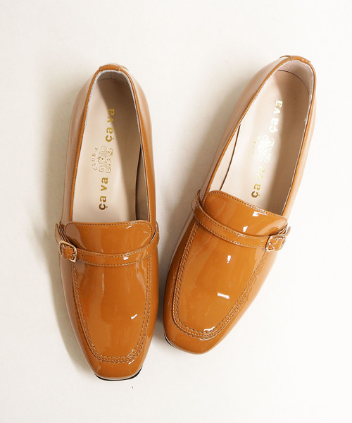 cava cava（サヴァサヴァ）の「〈cava cava（サヴァサヴァ）〉ベルトローファー（ローファー・レディース・ブラック/ライトブラウン/パイソン・22.5cm/23.5cm/24.5cm/23.0cm/24.0cm）」の4枚目の写真