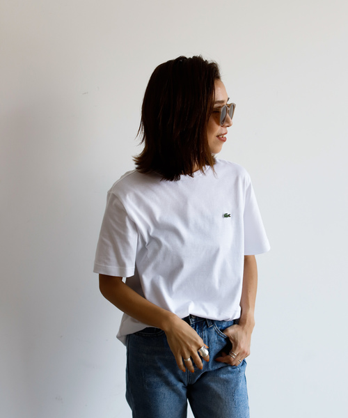 LACOSTE(ラコステ)の「【Holiday】LACOSTE コットンロゴTシャツ(Tシャツ/カットソー・レディース・ホワイト/ブラック・MEDIUM/LARGE/SMALL)」の3枚目の写真
