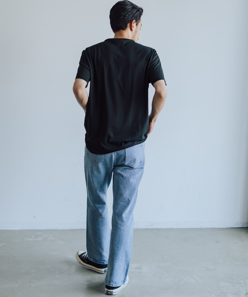 LACOSTE(ラコステ)の「【Holiday】LACOSTE コットンロゴTシャツ(Tシャツ/カットソー・レディース・ホワイト/ブラック・MEDIUM/LARGE/SMALL)」の20枚目の写真