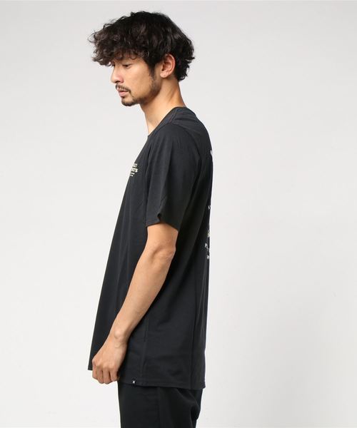 Hurley （ハーレー）の「M BNZ PEELER SS / ハーレー  バックプリントTシャツ / ユニセックス（Tシャツ/カットソー・メンズ・ブルー/ブラック・MEDIUM/SMALL/LARGE）」の5枚目の写真