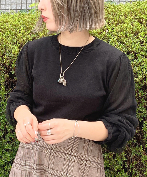 apres jour mignon(アプレジュールミニョン)の「袖チュールプリーツニット【ZOZOTOWN限定アイテム】(ニット/セーター・レディース・ブラック/アイボリー/ラベンダー・フリー)」の17枚目の写真