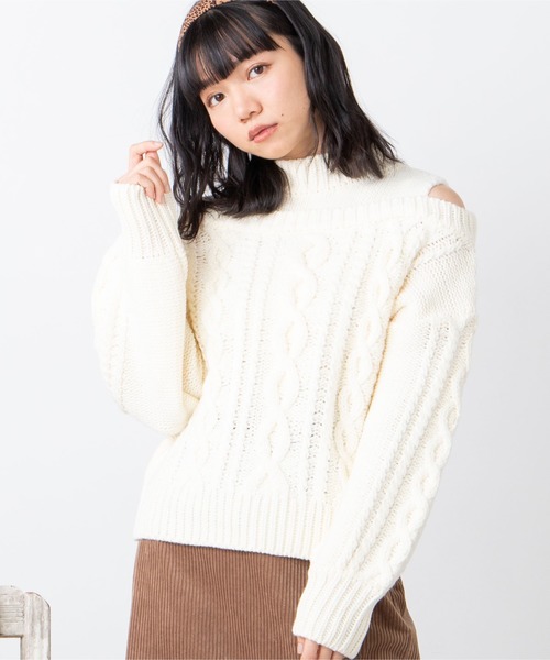 WEGO(ウィゴー)の「WEGO/オープンショルダーケーブルニット(ニット/セーター)」|アイボリー