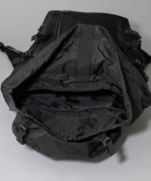 PORTER（ポーター）の「【PORTER】ボンドバックパック　容量27L / 859-05621（バックパック/リュック・メンズ・ブラック・FREE）」の17枚目の写真