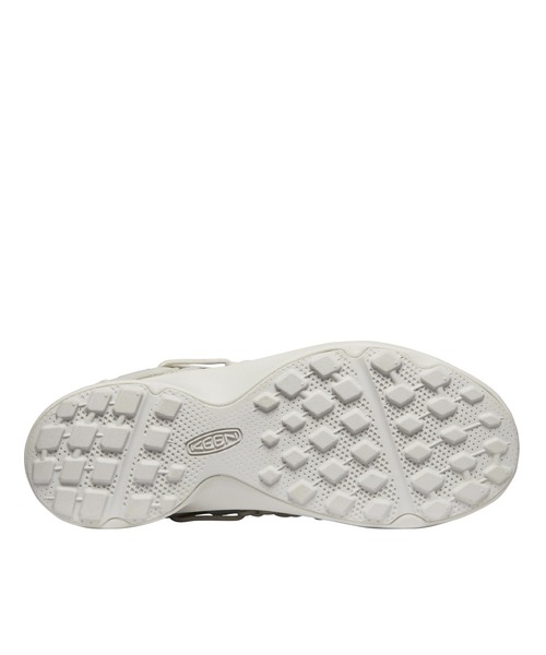 KEEN（キーン）の「UNEEK SNK / ユニーク スニーク（スニーカー・レディース・ホワイト・24.5cm/24cm/23cm/22.5cm/23.5cm/25cm）」の10枚目の写真