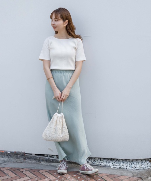 flower(フラワー)の「フューリーリボントップ(Tシャツ/カットソー・レディース・ホワイト/ベージュ/ラベンダー・FREE)」の4枚目の写真